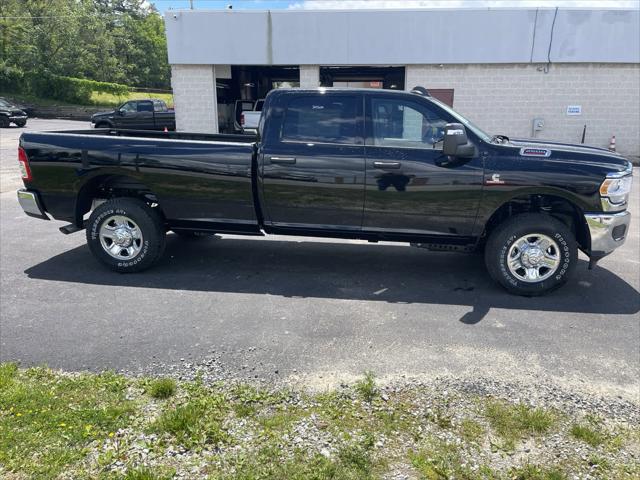 2024 RAM Ram 2500 RAM 2500 TRADESMAN CREW CAB 4X4 8 BOX