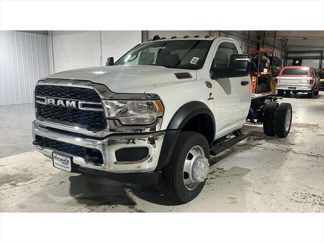 2024 RAM Ram 5500 Chassis Cab RAM 5500 TRADESMAN CHASSIS REGULAR CAB 4X4 84 CA