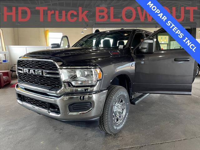 2024 RAM Ram 2500 RAM 2500 TRADESMAN CREW CAB 4X4 64 BOX