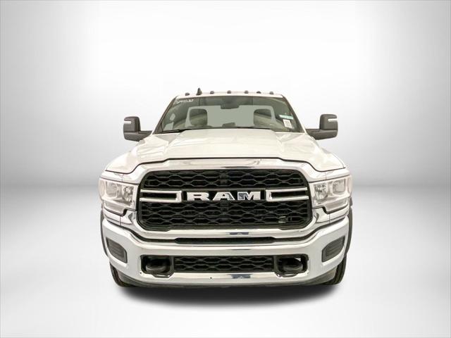 2024 RAM Ram 5500 Chassis Cab RAM 5500 TRADESMAN CHASSIS REGULAR CAB 4X4 84 CA