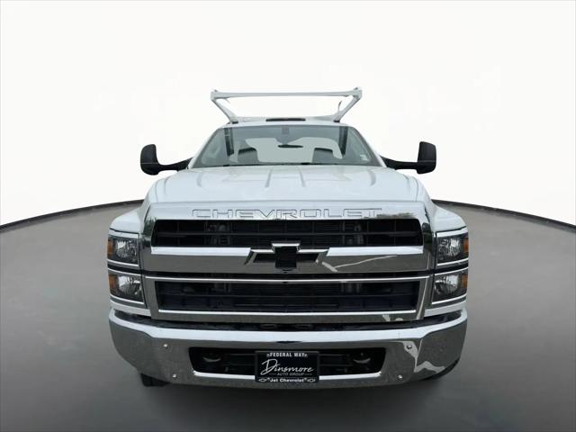 2024 Chevrolet Silverado 6500HD 1WT