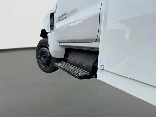 2024 Chevrolet Silverado 6500HD 1WT