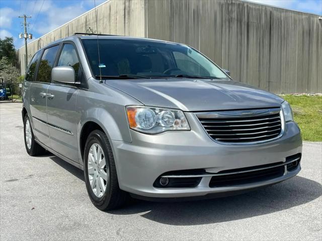 2014 Chrysler Town & Country Touring