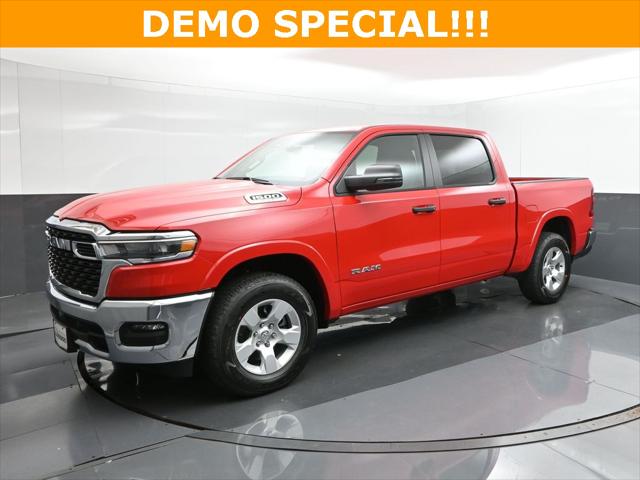 2025 RAM Ram 1500 RAM 1500 LONE STAR CREW CAB 4X4 57 BOX