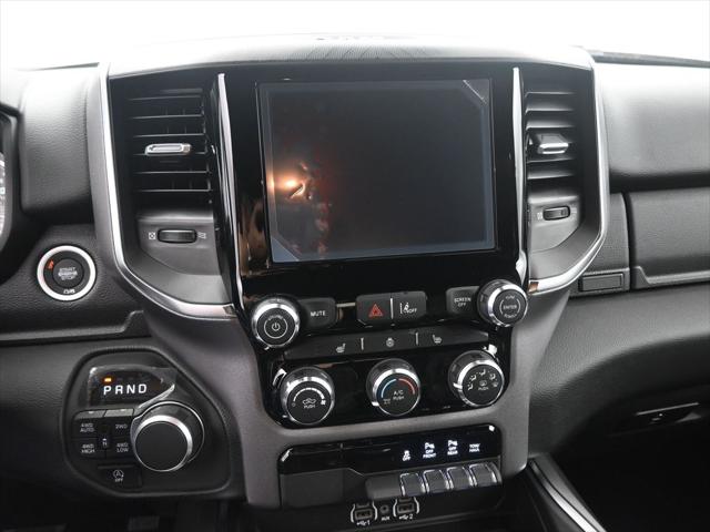 2025 RAM Ram 1500 RAM 1500 LONE STAR CREW CAB 4X4 57 BOX
