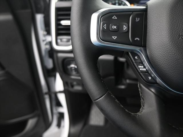 2025 RAM Ram 1500 RAM 1500 LONE STAR CREW CAB 4X4 57 BOX