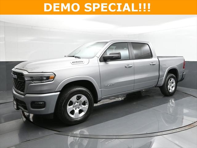 2025 RAM Ram 1500 RAM 1500 LONE STAR CREW CAB 4X4 57 BOX