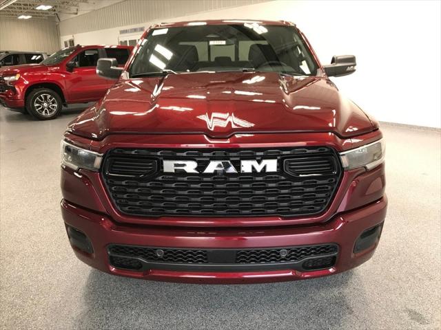 2025 RAM Ram 1500 RAM 1500 BIG HORN CREW CAB 4X4 57 BOX