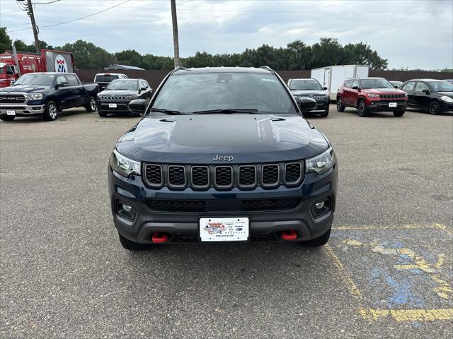 2024 Jeep Compass COMPASS TRAILHAWK 4X4