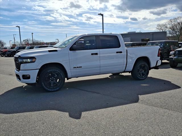 2025 RAM Ram 1500 RAM 1500 BIG HORN CREW CAB 4X4 57 BOX