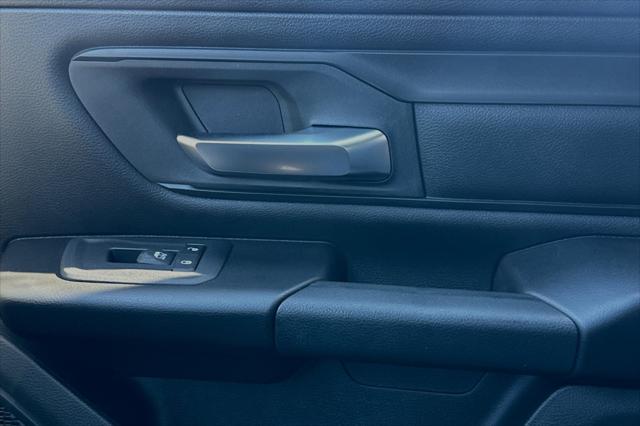 2025 Ram 1500 Tradesman Crew Cab 4x4 6'4" Box