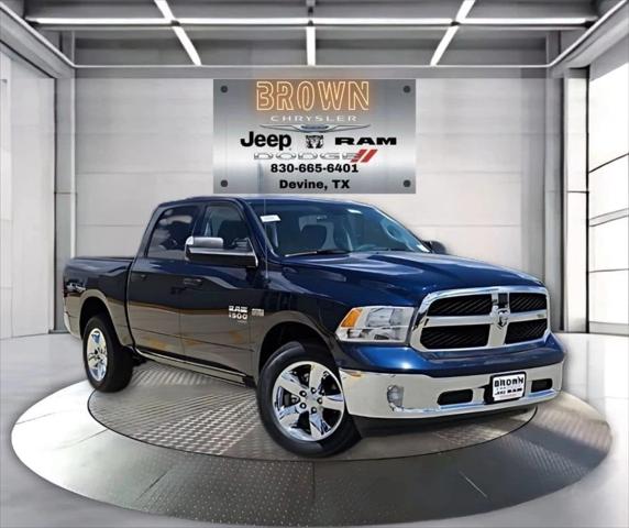 2024 RAM Ram 1500 Classic RAM 1500 CLASSIC TRADESMAN CREW CAB 4X4 57 BOX