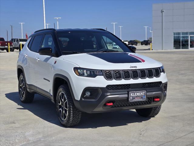 2024 Jeep Compass COMPASS TRAILHAWK 4X4