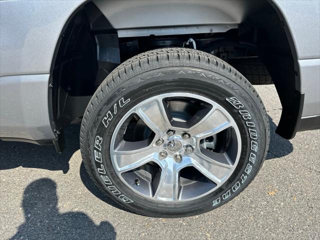 2025 RAM Ram 1500 RAM 1500 TRADESMAN CREW CAB 4X4 57 BOX