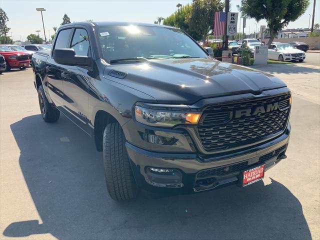 2025 RAM Ram 1500 RAM 1500 TRADESMAN CREW CAB 4X4 57 BOX