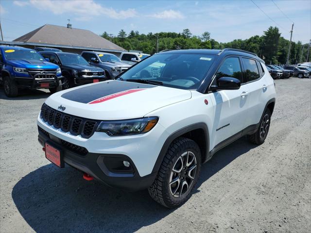 2024 Jeep Compass COMPASS TRAILHAWK 4X4