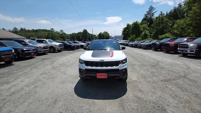 2024 Jeep Compass COMPASS TRAILHAWK 4X4