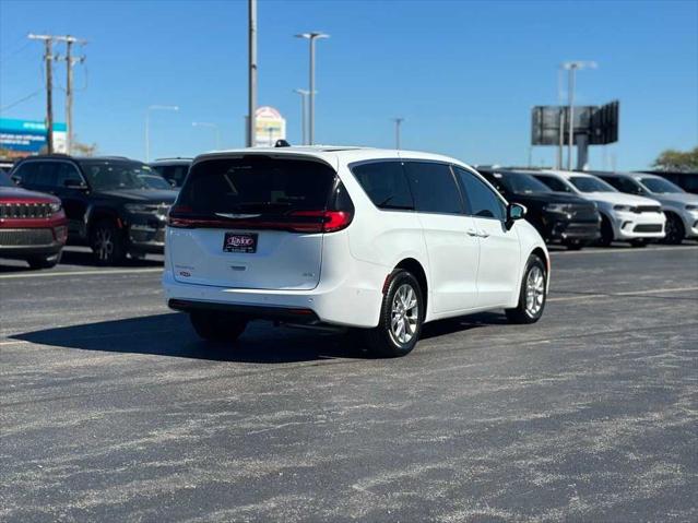 2023 Chrysler Pacifica Touring L AWD