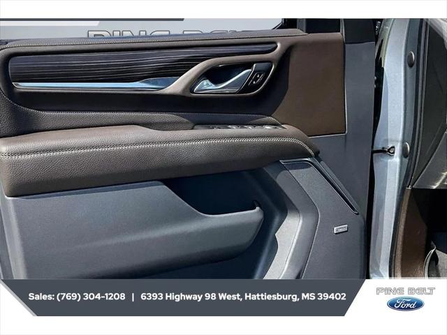2022 GMC Yukon XL 4WD Denali
