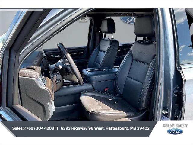 2022 GMC Yukon XL 4WD Denali