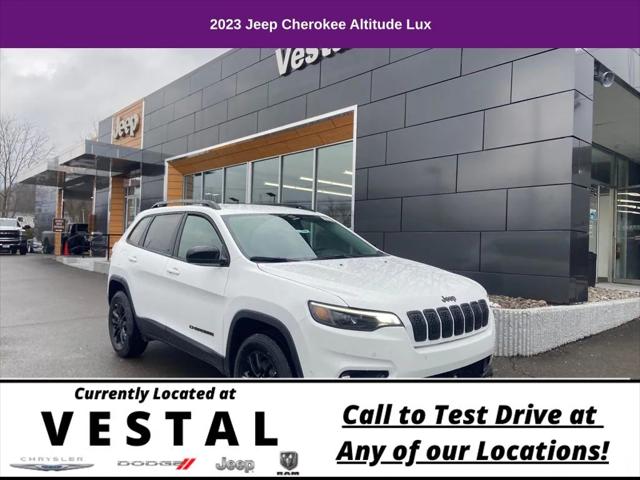 2023 Jeep Cherokee Altitude Lux 4x4