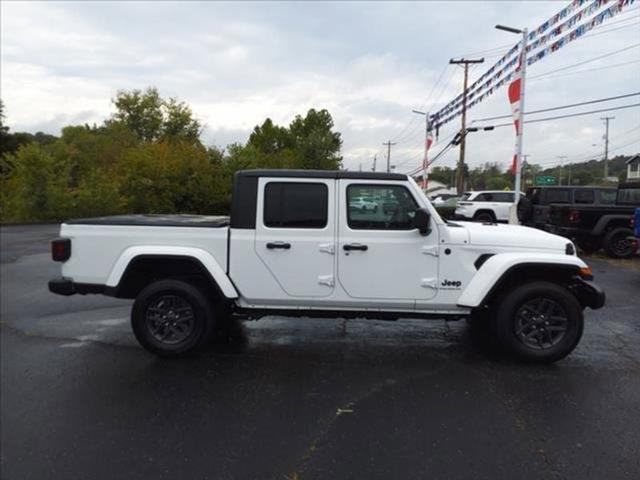 2024 Jeep Gladiator GLADIATOR SPORT S 4X4