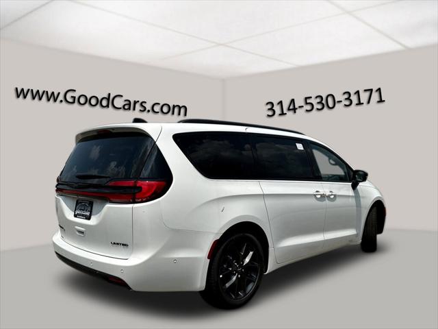 2024 Chrysler Pacifica PACIFICA LIMITED