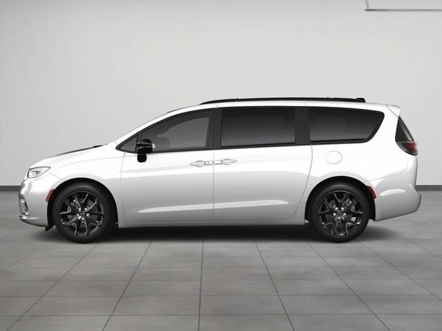 2024 Chrysler Pacifica PACIFICA LIMITED AWD