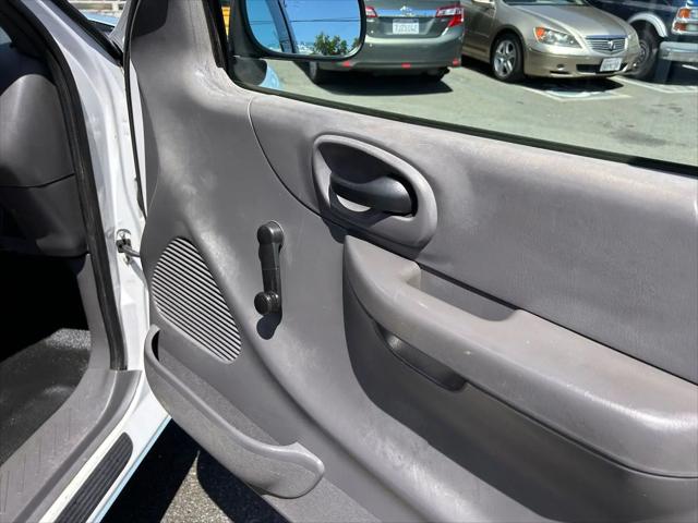 2002 Ford F-150 XL