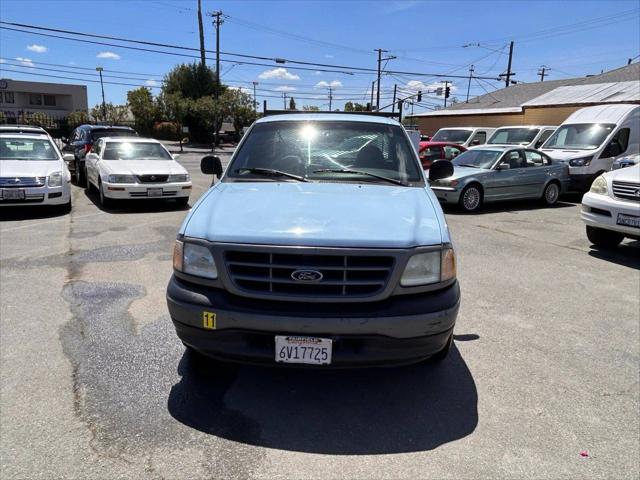 2002 Ford F-150 XL