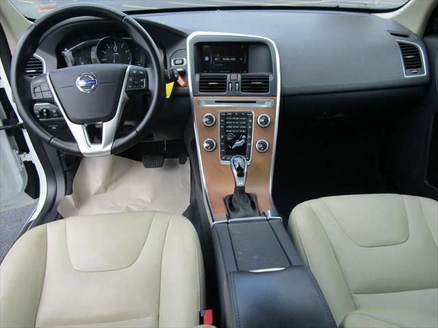 2017 Volvo XC60 T5 Inscription
