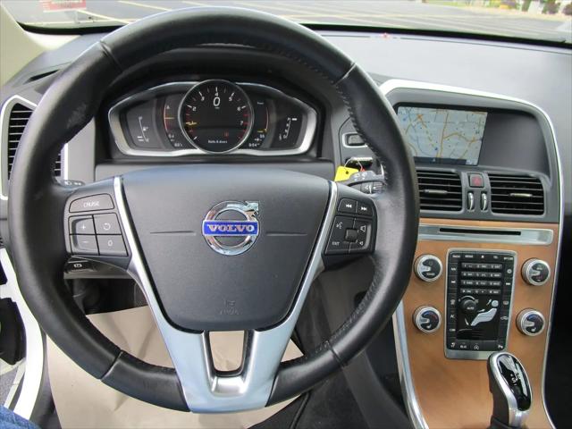 2017 Volvo XC60 T5 Inscription