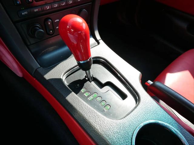 2002 Ford Thunderbird Premium