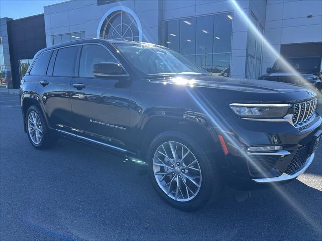 2023 Jeep Grand Cherokee Summit 4x4