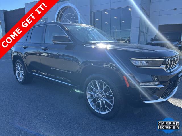 2023 Jeep Grand Cherokee Summit 4x4 2023 Jeep Grand Cherokee Summit 4x4