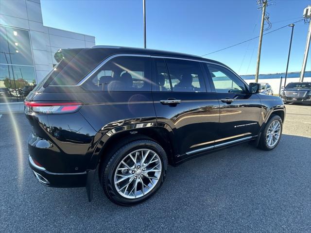 2023 Jeep Grand Cherokee Summit 4x4 2023 Jeep Grand Cherokee Summit 4x4