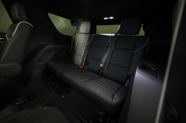 2024 Cadillac Escalade 4WD V-Series