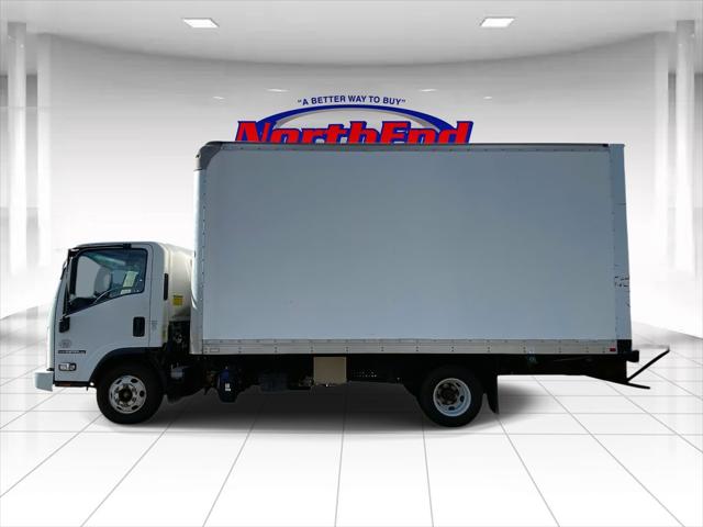 2019 Isuzu NPR Standard Cab