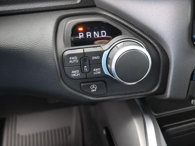 2025 RAM Ram 1500 RAM 1500 LONE STAR CREW CAB 4X4 57 BOX 2025 RAM Ram 1500 RAM 1500 LONE STAR CREW CAB 4X4 57 BOX