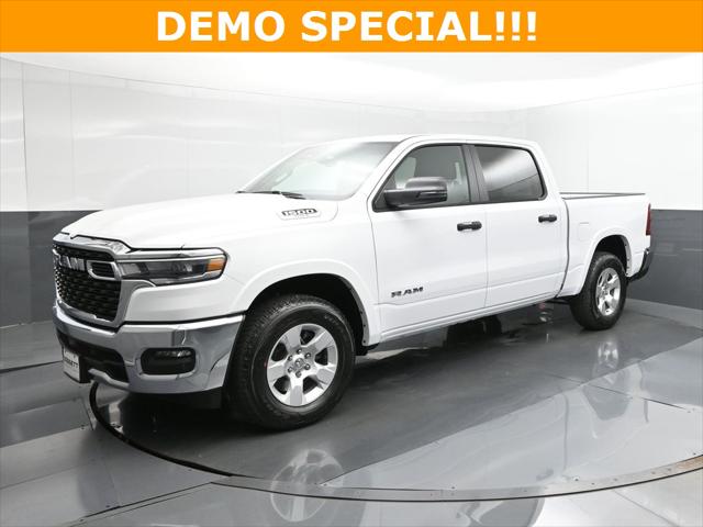 2025 RAM Ram 1500 RAM 1500 LONE STAR CREW CAB 4X4 57 BOX