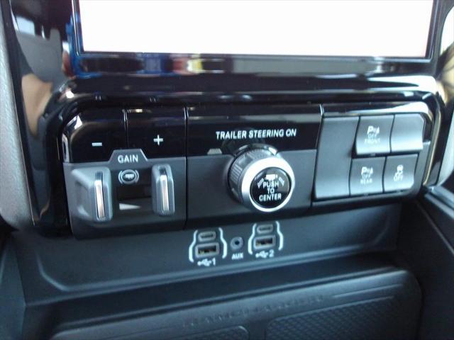 2025 Ram 1500 Big Horn Crew Cab 4x4 6'4" Box