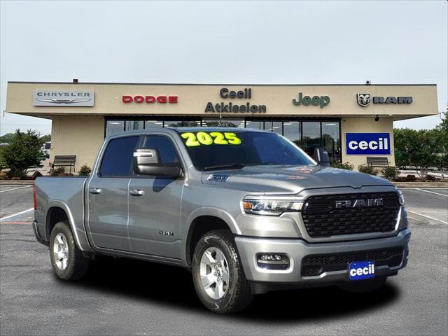 2025 RAM Ram 1500 RAM 1500 LONE STAR CREW CAB 4X4 57 BOX