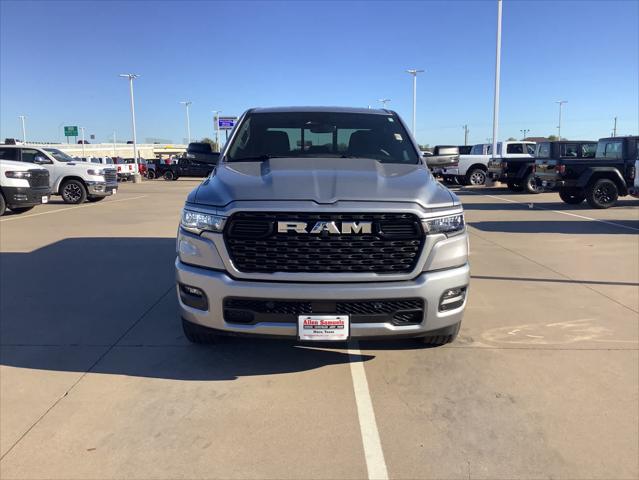 2025 RAM Ram 1500 RAM 1500 LONE STAR CREW CAB 4X4 57 BOX