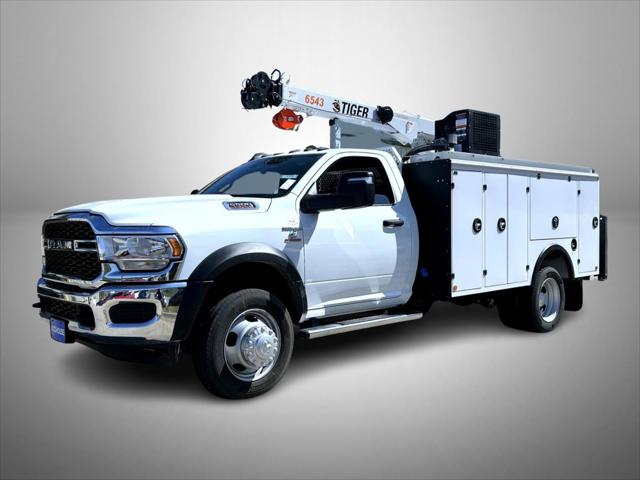 2024 RAM Ram 5500 Chassis Cab RAM 5500 TRADESMAN CHASSIS REGULAR CAB 4X4 84 CA