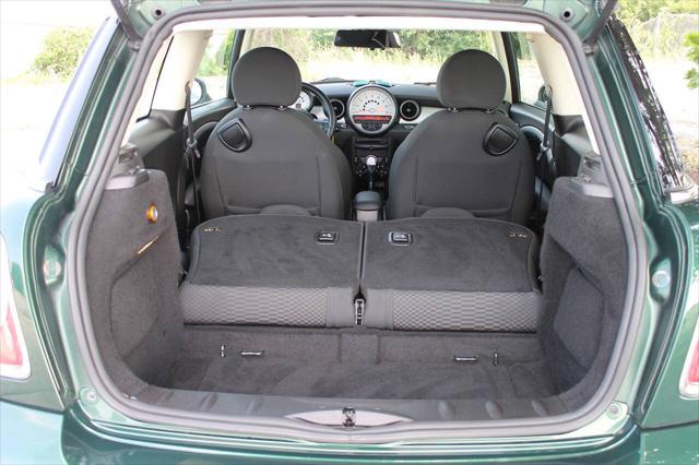 2011 MINI Cooper Base 2dr Hatchback