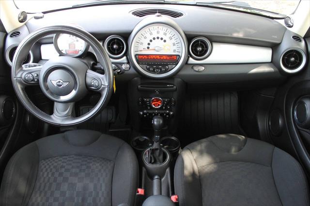 2011 MINI Cooper Base 2dr Hatchback