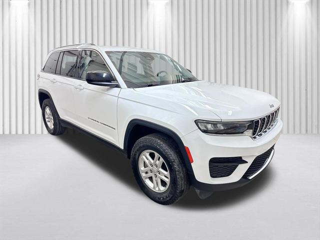 2023 Jeep Grand Cherokee Laredo 4x4