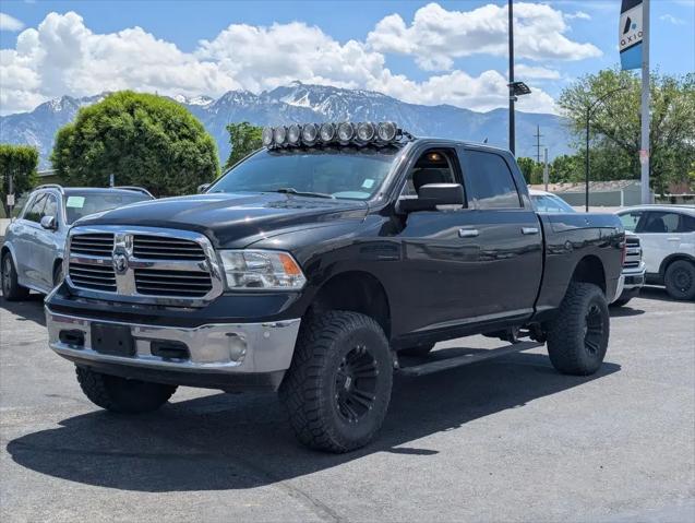 2017 Ram 1500 Big Horn Crew Cab 4x4 6'4" Box