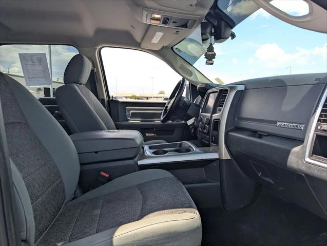 2017 Ram 1500 Big Horn Crew Cab 4x4 6'4" Box