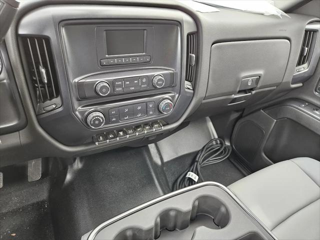 2024 Chevrolet Silverado 6500HD 1WT